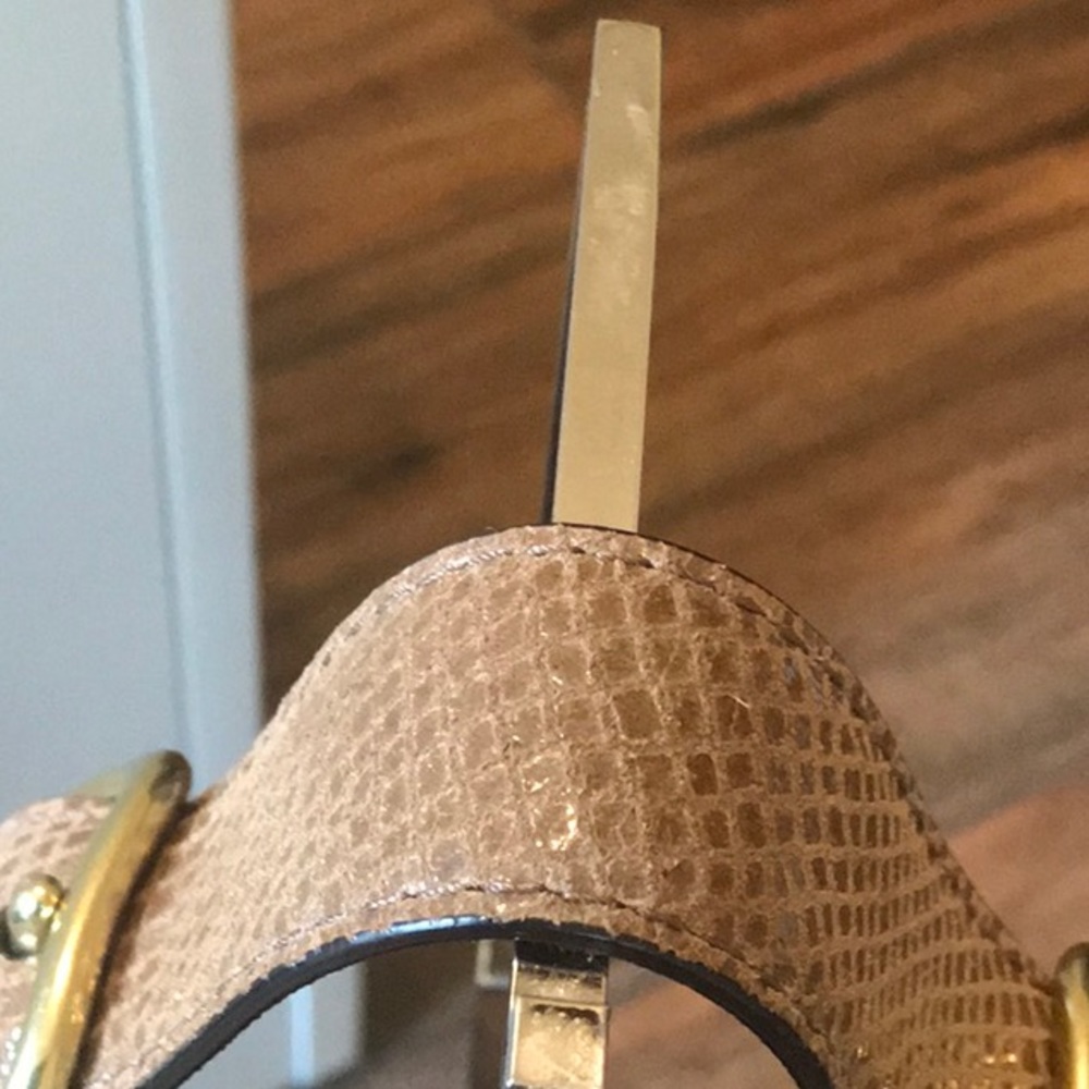 Coach Shoulder Bag EUC - Picture 6 of 7
